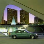 Mercedes-Benz E-Class 2002 года
